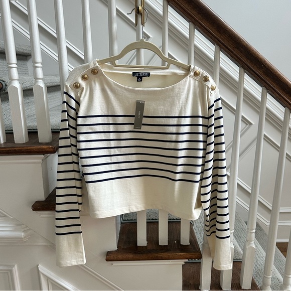 NEW Cropped boatneck long sleeve with gold buttons, size M, sold out! - Picture 4 of 11